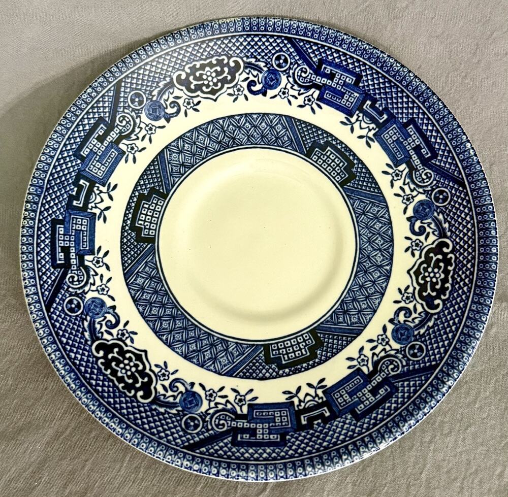 Stamped Churchill Blue Willow Pattern 5.75” Saucer Plate Blue & White English